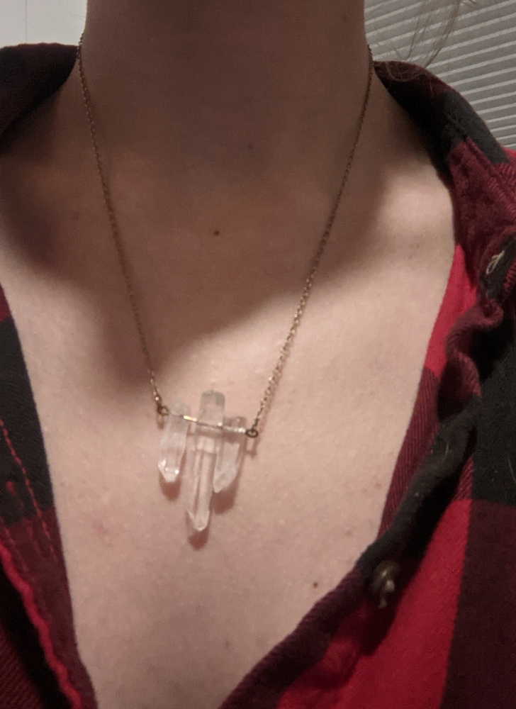 Quarts Point Copper Necklace - Picture 2 of 4
